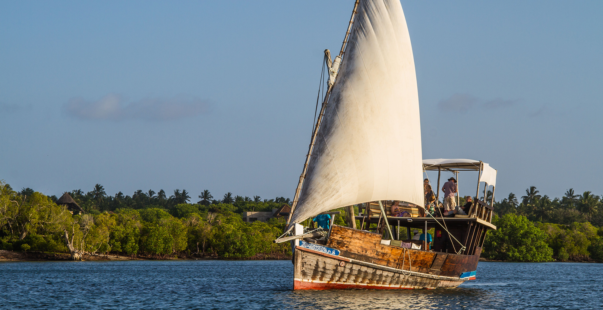 Enjoy a boat cruise in Mida Creek