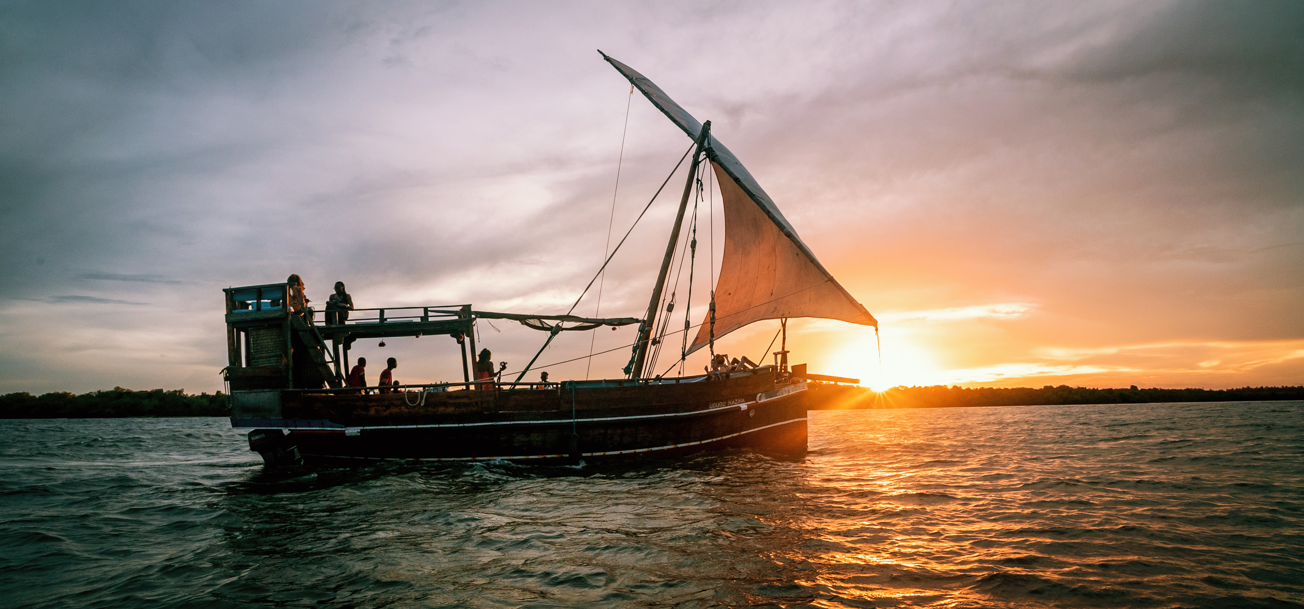 Sunset Dhow cruise on Mida Creek-Watamu Bucket List| Hemingways Watamu