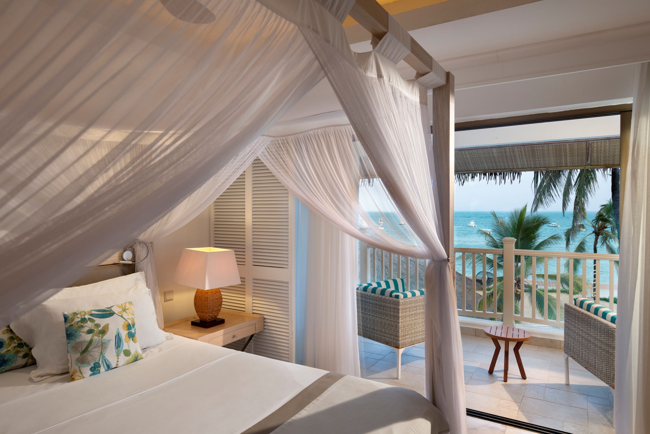 1 Bedroom Ocean View Suite _1