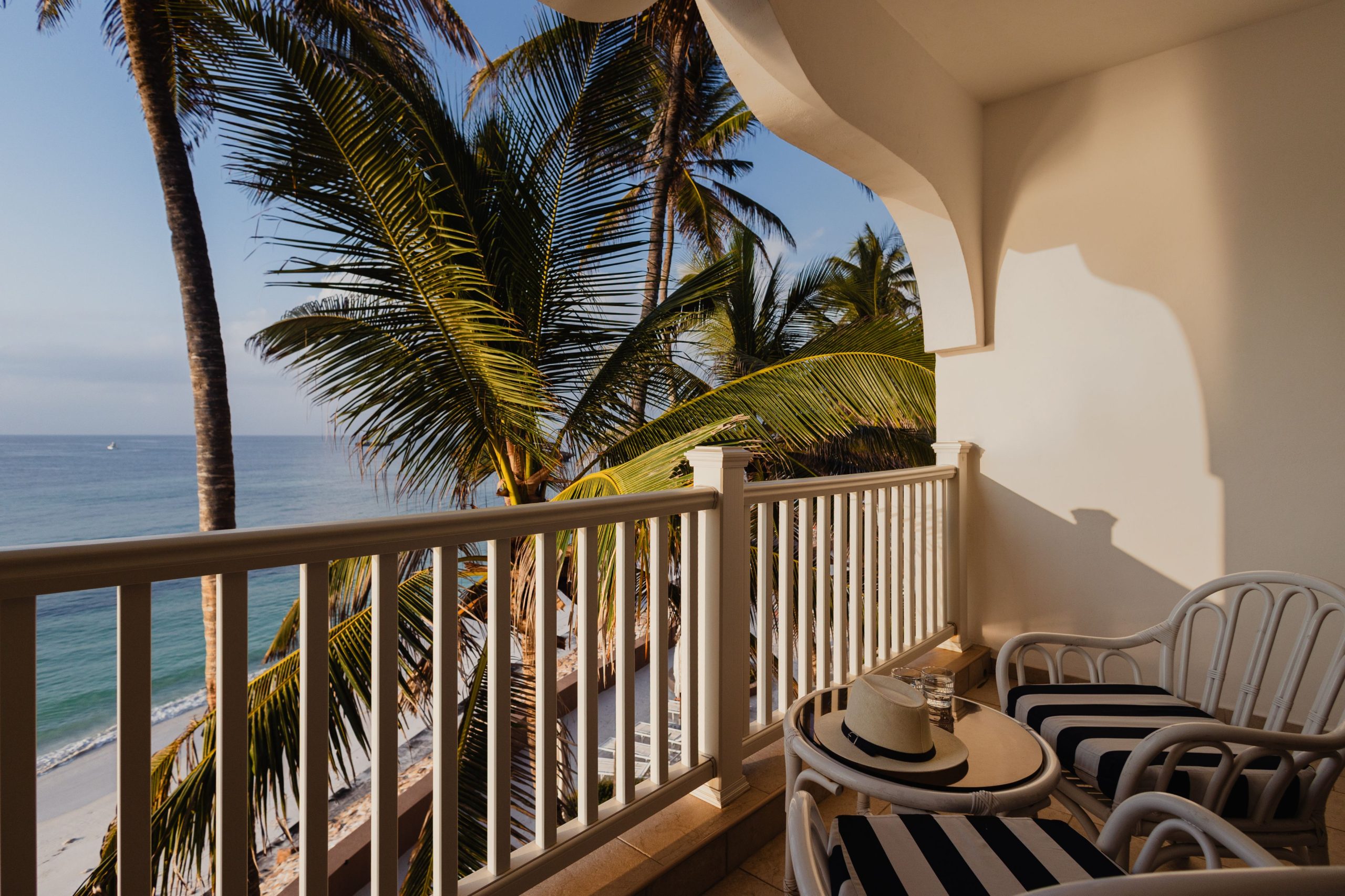 North Wing Deluxe Ocean View balcony 2 – March 2025 TC (1)