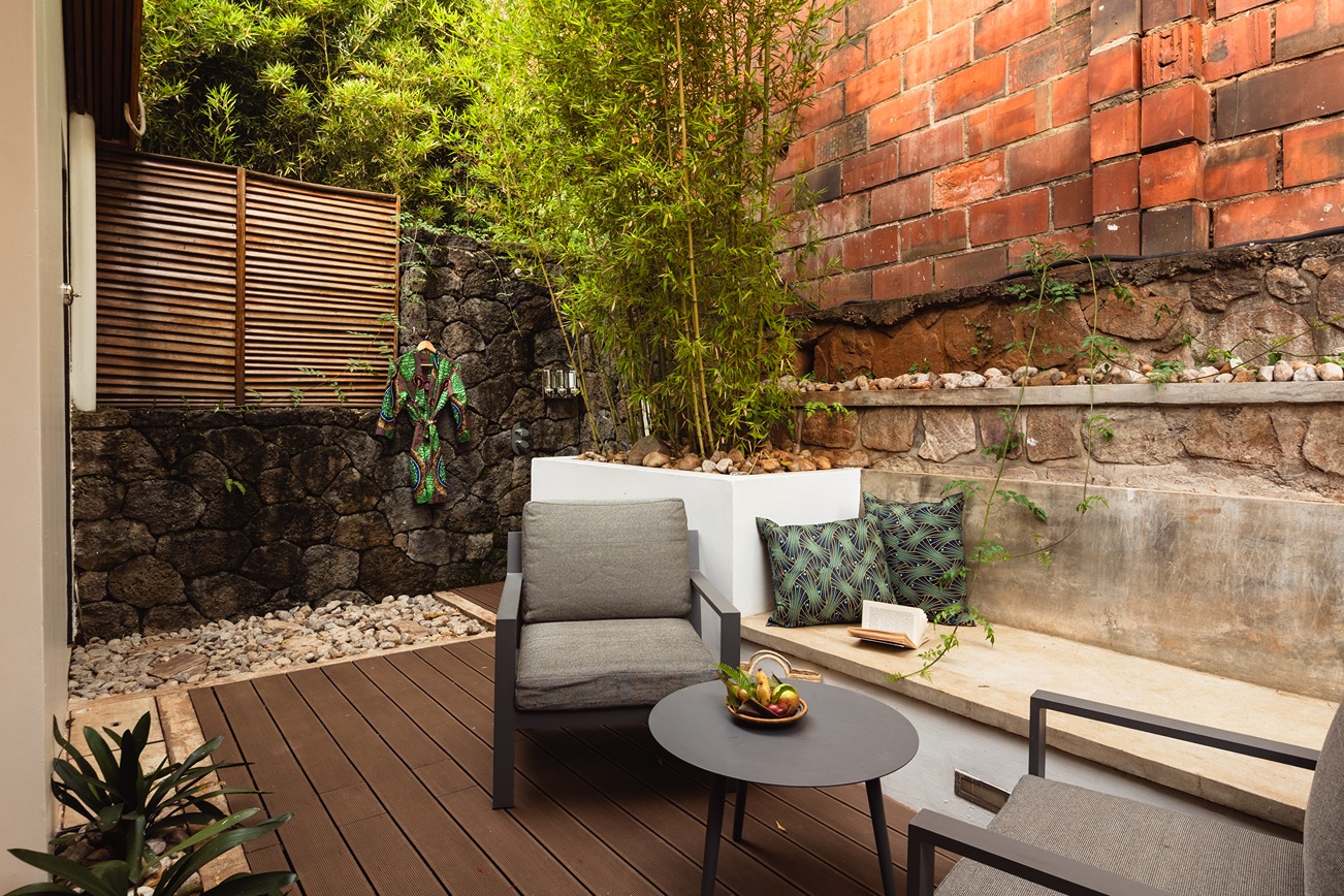 Superior King Suite Exterior – 2