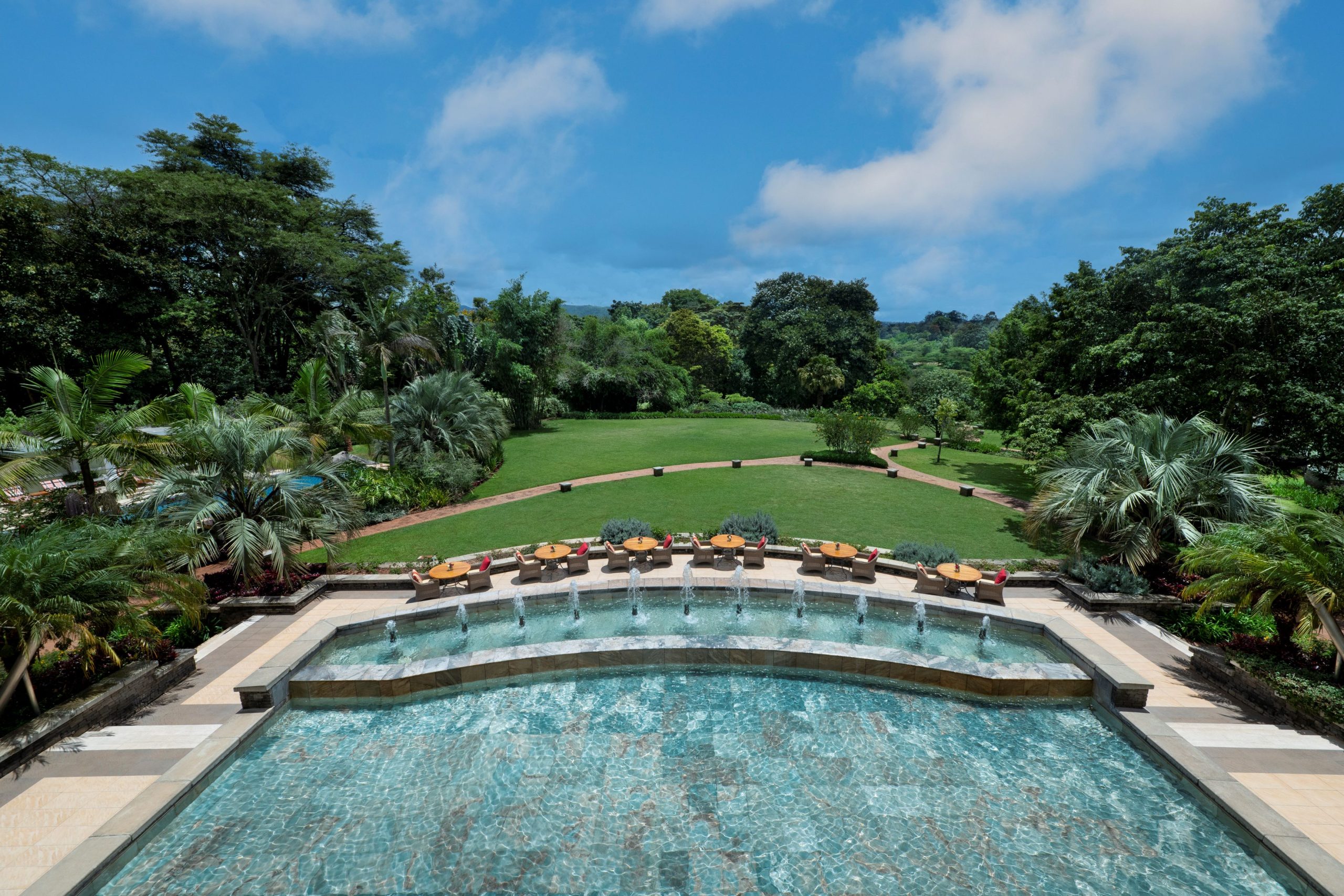Hemingways_Nairobi_040